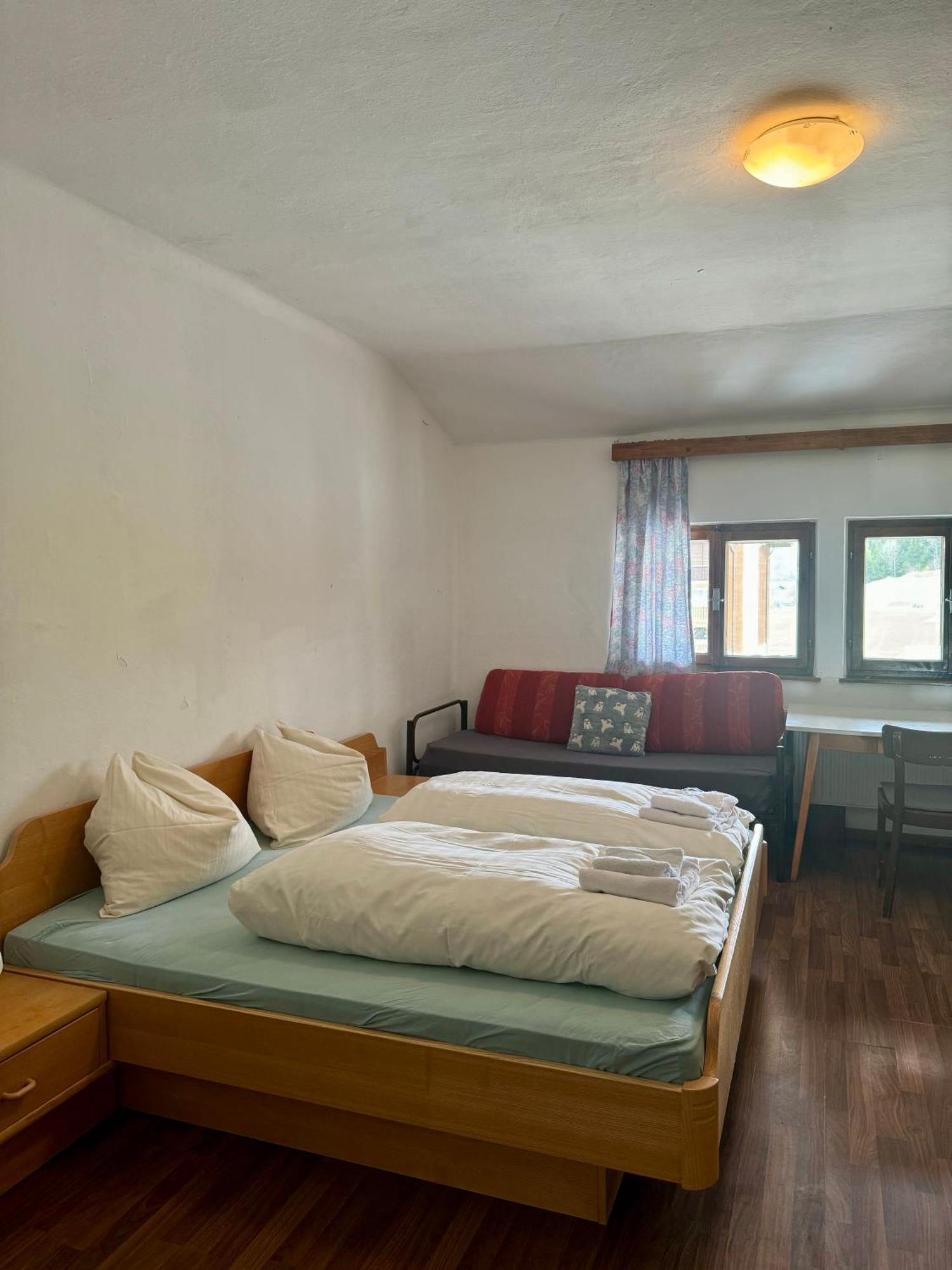 Skill Mountain Lodge - Ski Und Bike Hostel Im Sommer Mit Joker Card Saalbach-Hinterglemm Pokoj fotografie